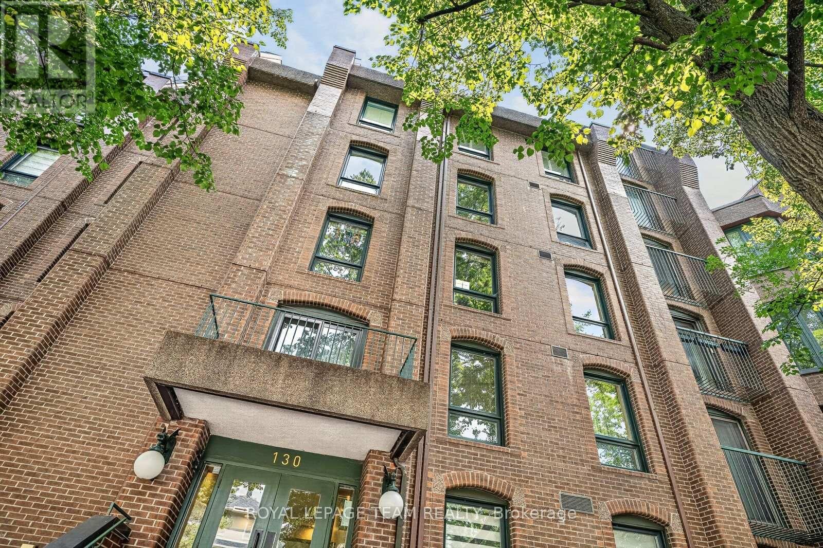 Property Photo: 130 Rideau Terrace 7 ON K1M 0Z2