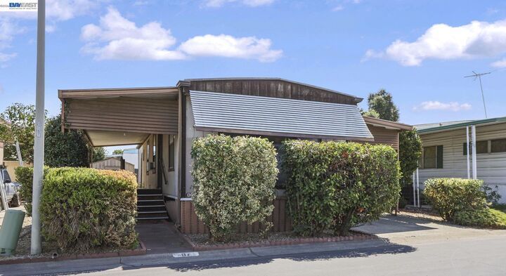 Property Photo:  5040 Jackson St Spc 67  CA 95660 