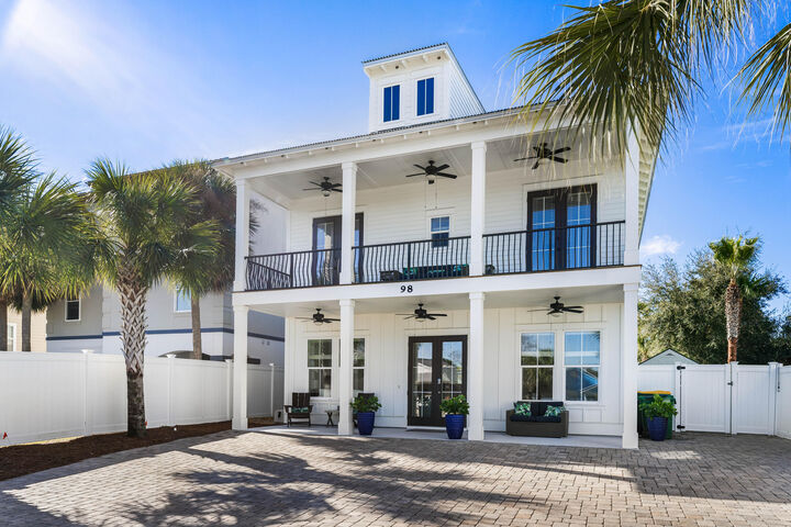 Property Photo:  98 Woodward Street  FL 32541 