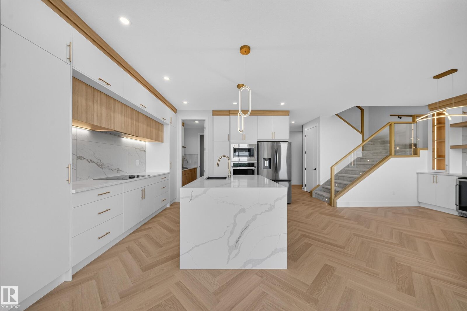 Property Photo: 6394 17 St NE AB T4X 3C8