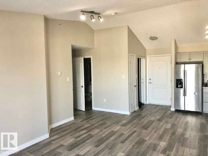 Property Photo: 151 Edwards Drive SW 405 AB T6X 1N5