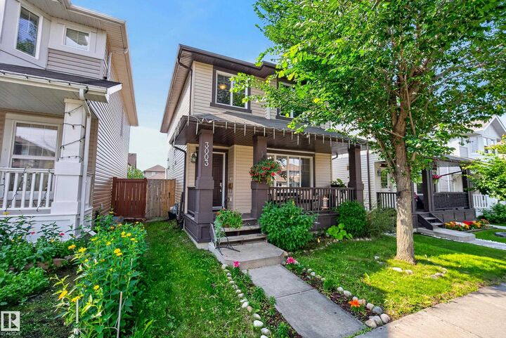 Property Photo: 3003 20 Avenue NW AB T6T 0L8