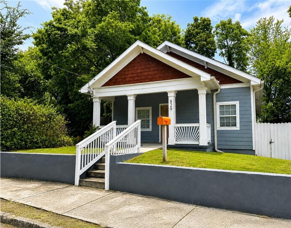 Property Photo: 829 Beckwith Street SW GA 30314