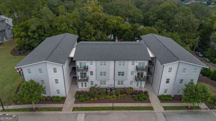 Property Photo:  100 Prince Avenue B208  GA 30601 