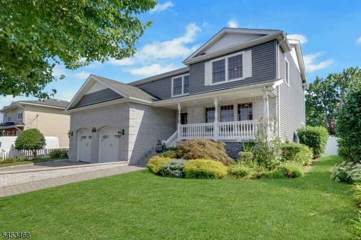 Property Photo:  375 Sanford Ave  NJ 07071 