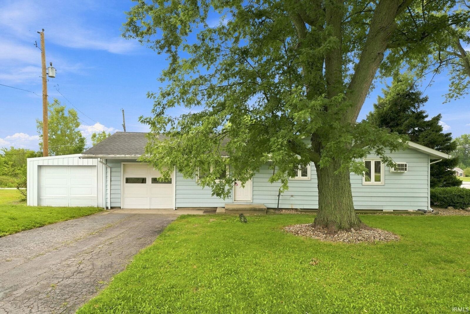 Property Photo:  10814 Kathy Drive  IN 46835 