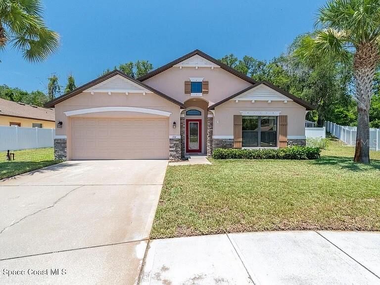 Property Photo:  114 Reading Avenue  FL 32796 