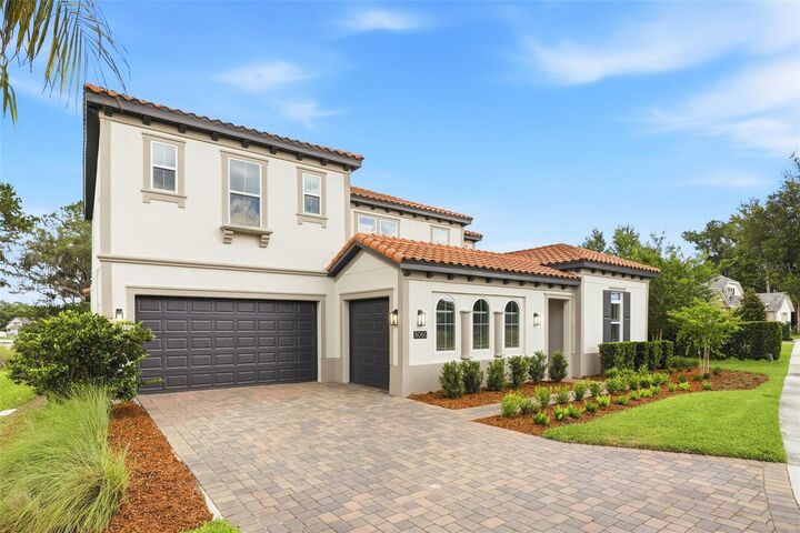 Property Photo: 8060 Peaceful Circle FL 32771