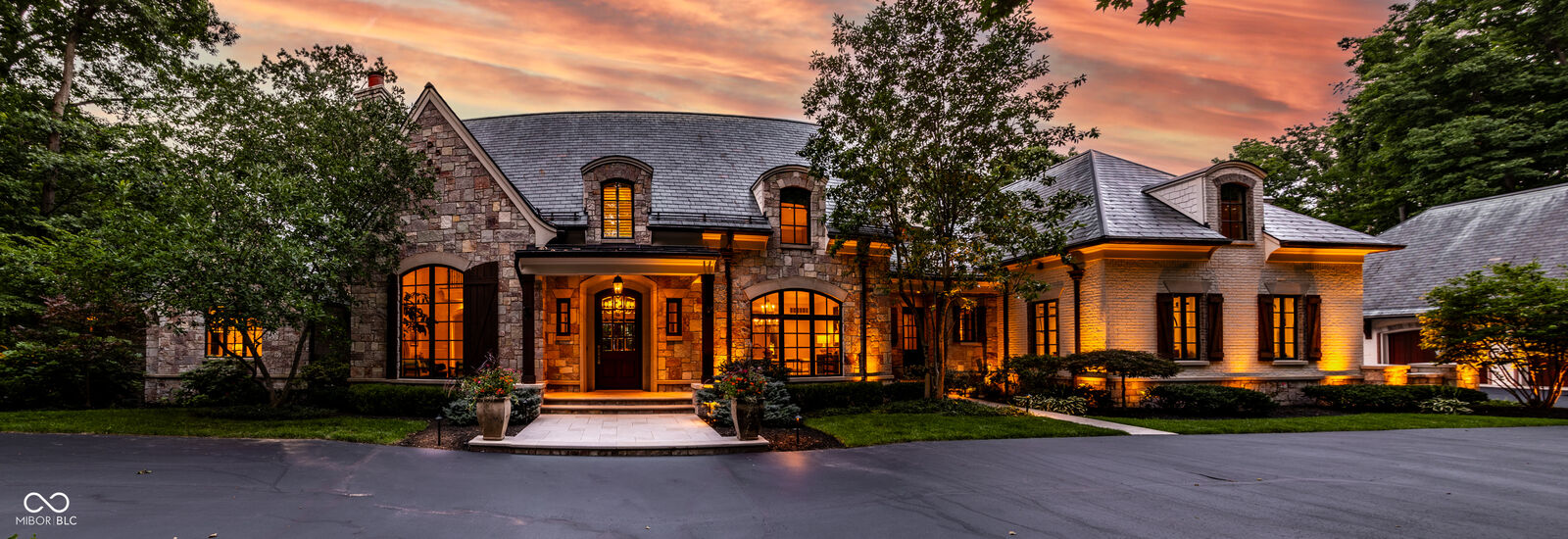 Property Photo: 11555 Willow Springs Drive IN 46077