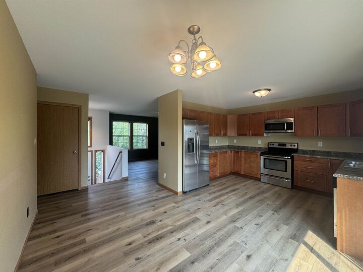 Property Photo:  408 N 2nd Ave  ND 58740 