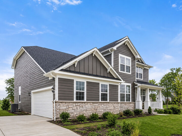 Property Photo: 3667 Peregrine Way IL 60124