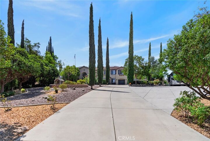 Property Photo: 18397 Swallowtail Lane CA 92504