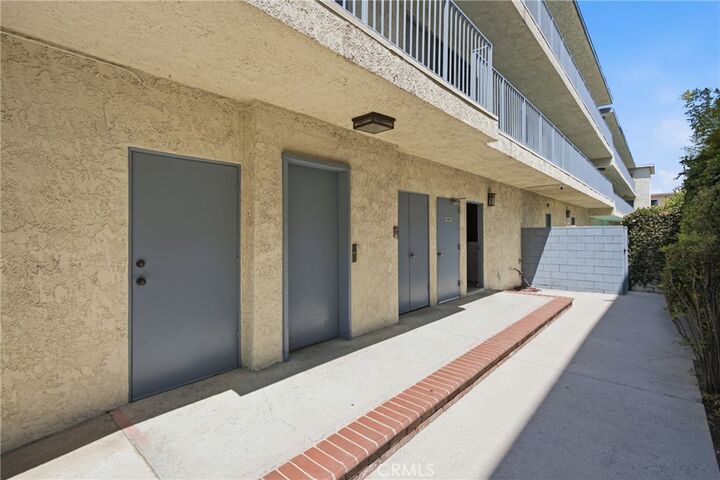 Property Photo:  5354 Lindley Avenue 209  CA 91316 