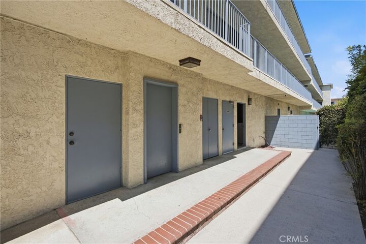 Property Photo:  5354 Lindley Avenue 209  CA 91316 