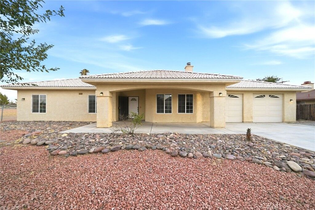 Property Photo:  20255 Rimrock Road  CA 92307 