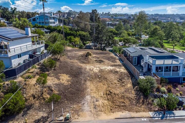 Property Photo:  97 N Vulcan Ave  CA 92024 