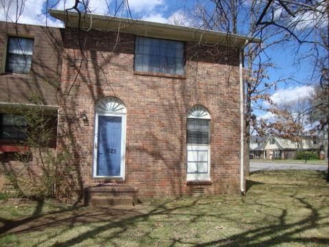 Property Photo:  1623 Huntington Drive  TN 37130 