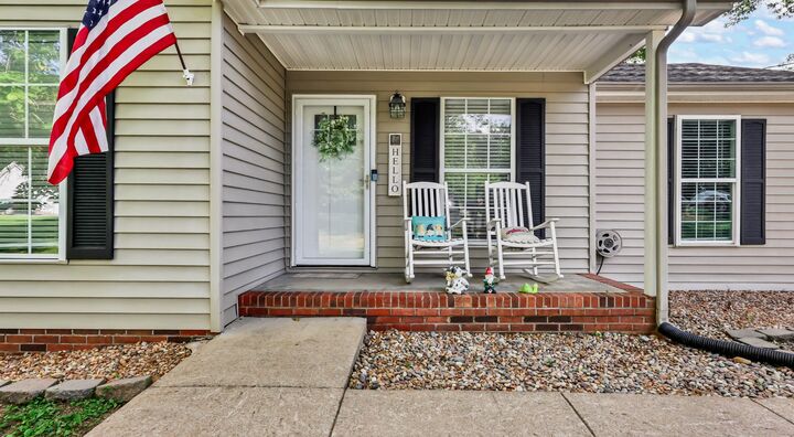 Property Photo:  2830 Hinson Rd  TN 37191 