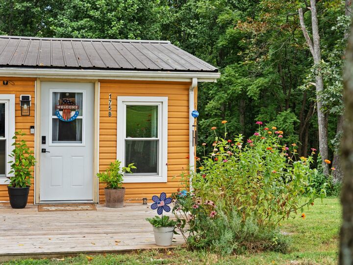 Property Photo:  175B Mitchell Rd  TN 37148 