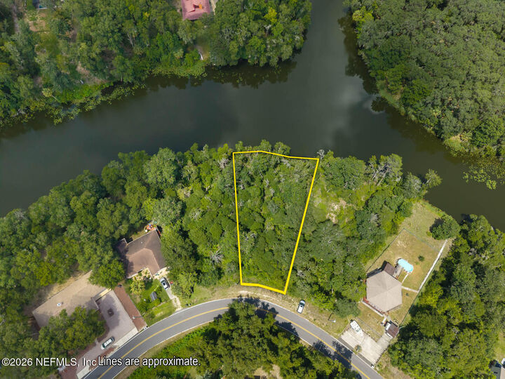 Property Photo:  232 Lakeview Drive  FL 32189 