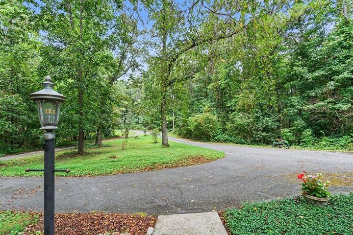 Property Photo:  25 Woodall Rd SE  GA 30184 