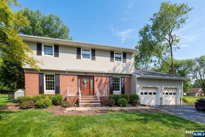 Property Photo: 8 Cedar Lane NJ 07068