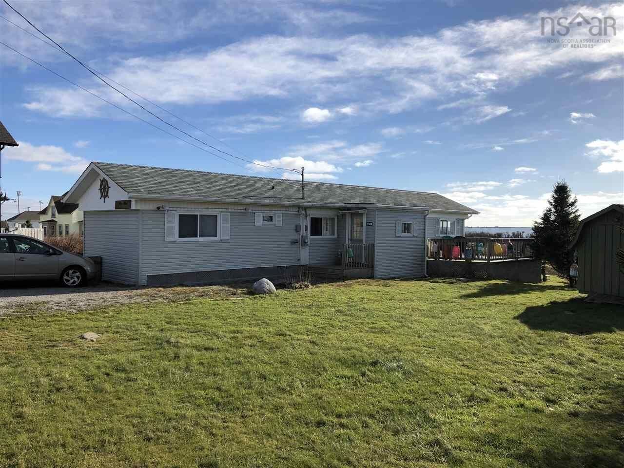 Property Photo: 2588 Main Street NS B0W 1P0