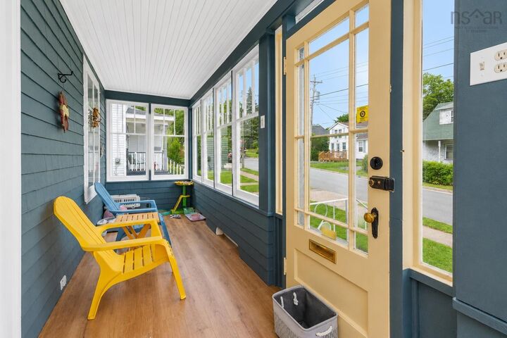 Property Photo:  74 Oxford Street  NS B1P 4C6 