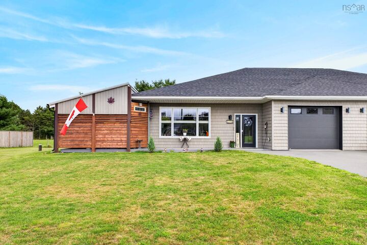 Property Photo:  28 Eagleview Drive  NS B6L 3J2 