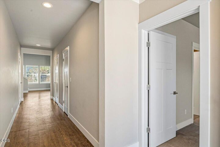 Property Photo:  2755 SW Greens Boulevard Apt 17  OR 97756 