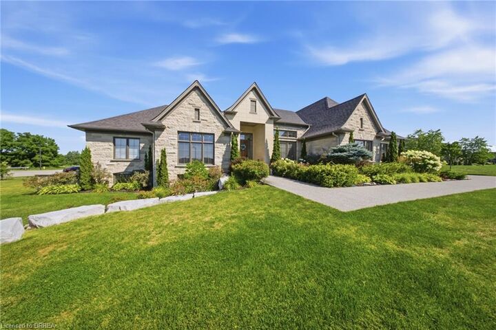 Property Photo: 18 Harper Boulevard ON N3T 0E1