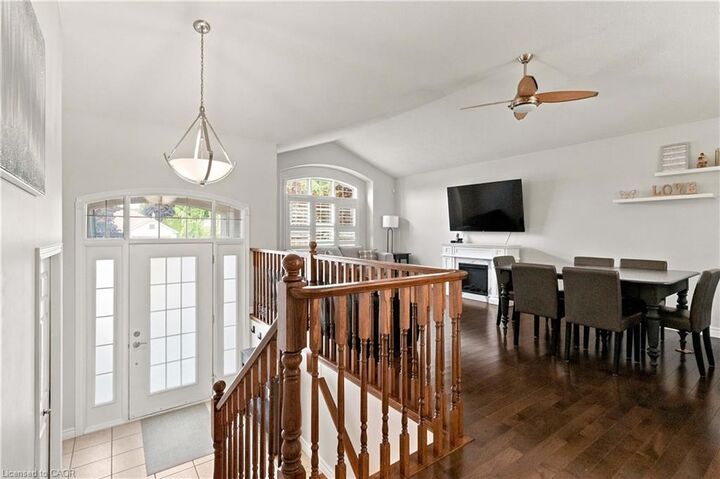 Property Photo: 33 Stratford Terrace ON N3T 6P6