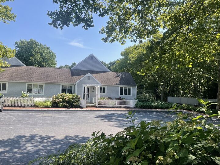 Property Photo:  100 Mid-Iron 7018  MA 02649 
