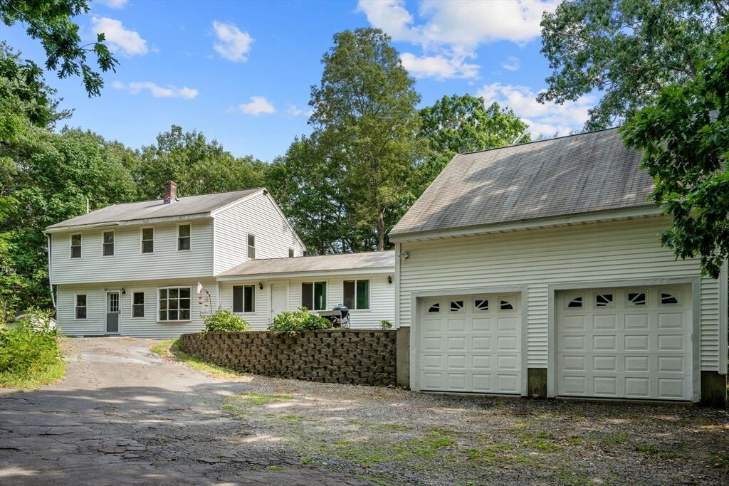 Property Photo:  287 Haverhill St  MA 01864 