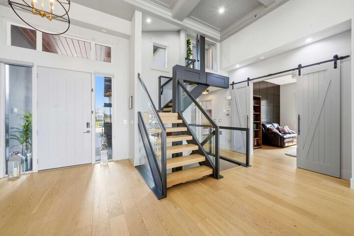 Property Photo: 7 Kautz Close AB T0J 1Y1