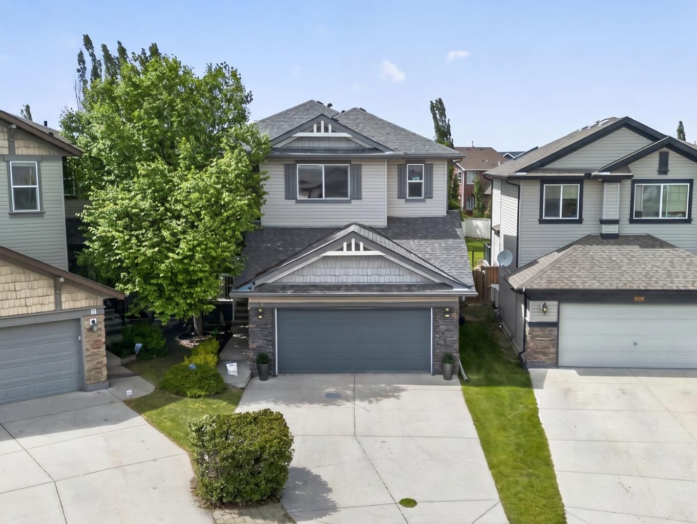 Property Photo: 21 Morningside Bay SW AB T4B 0K6