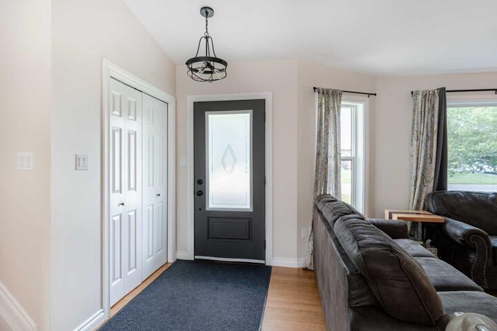 Property Photo:  10602 101 Ave  AB T0H 2C0 