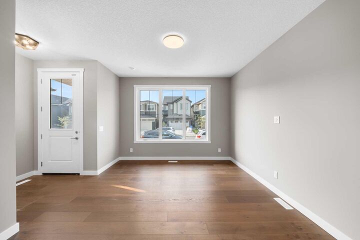Property Photo:  94 Sora Gardens SE  AB T3S 0V3 