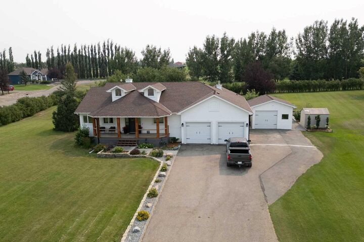 106 Bonavista Drive — photo 1