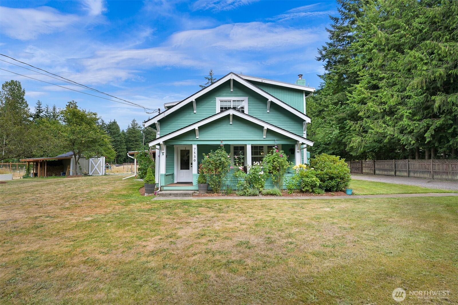 Property Photo:  7530  Woodland Drive  WA 98248 