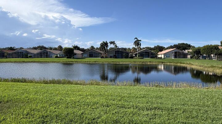 Property Photo:  6839 Lismore Avenue  FL 33437 