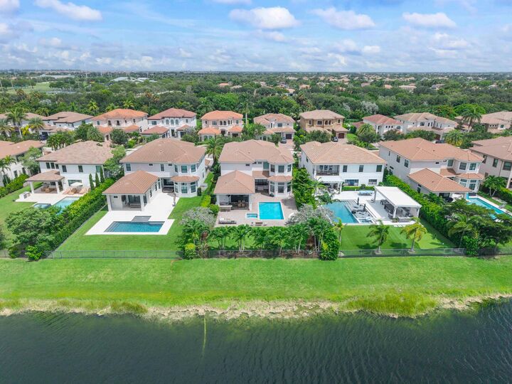 Property Photo: 10282 Sweet Bay Manor FL 33076