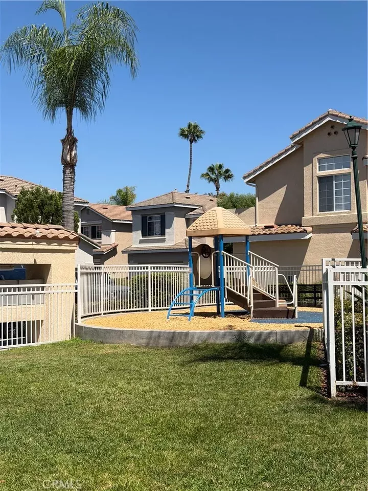 Property Photo:  27874 Via Del Agua  CA 92677 
