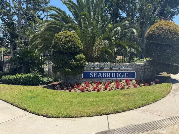 Property Photo: 20371 Bluffside CA 92646