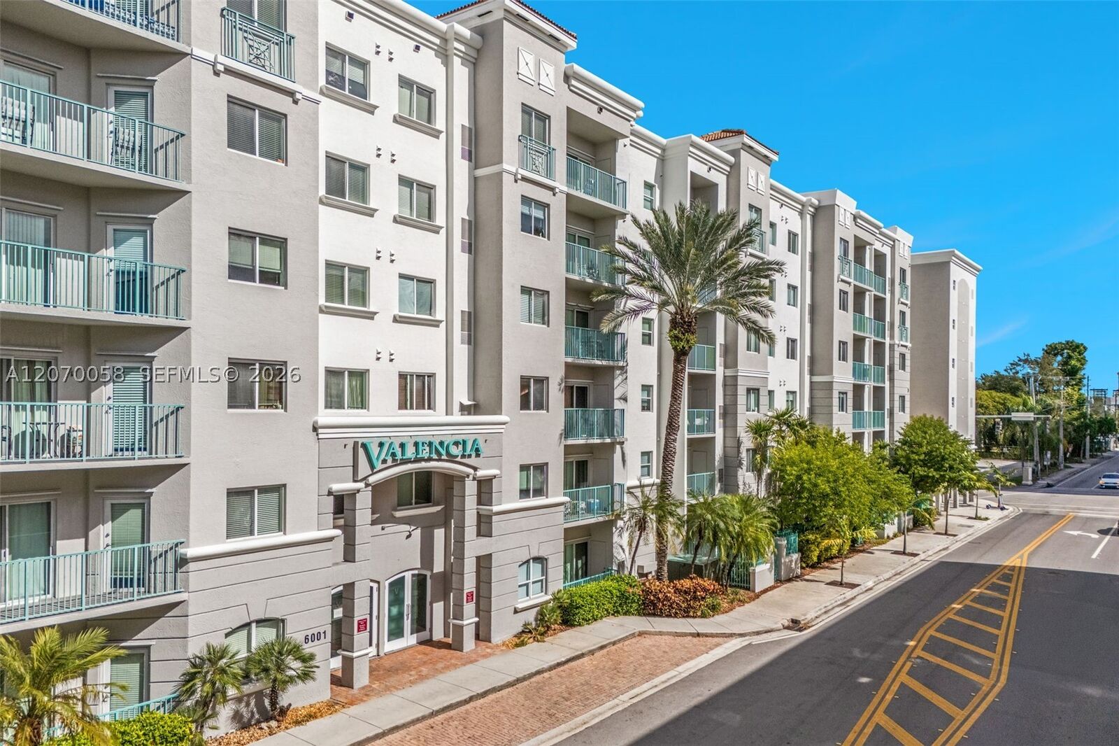 Property Photo:  6001 SW 70th St 131  FL 33143 