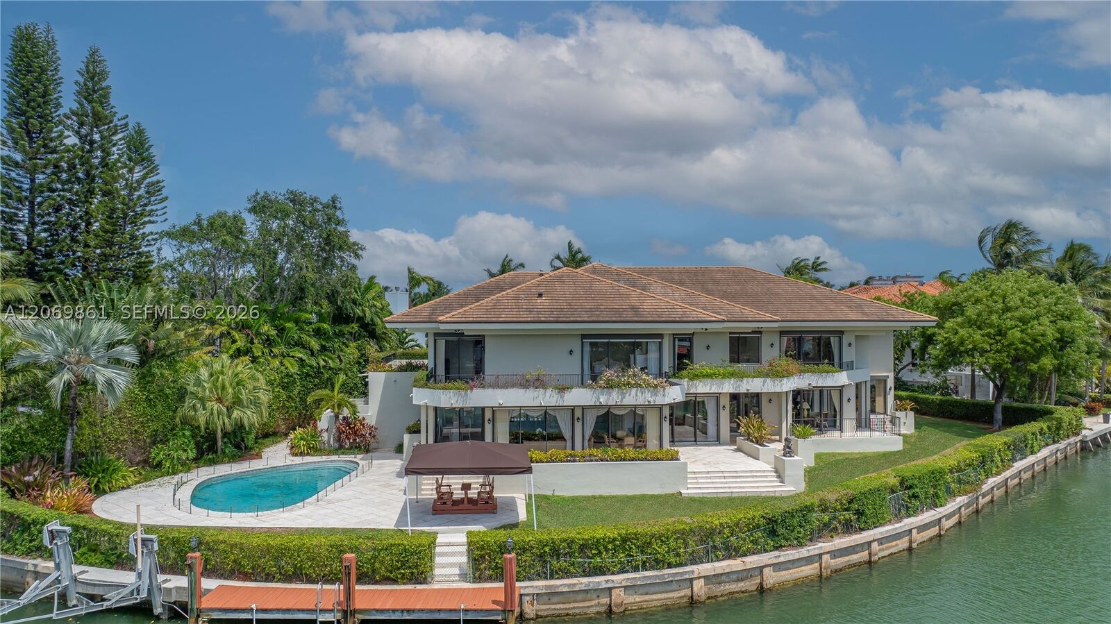 Property Photo:  241 Cape Florida Dr  FL 33149 