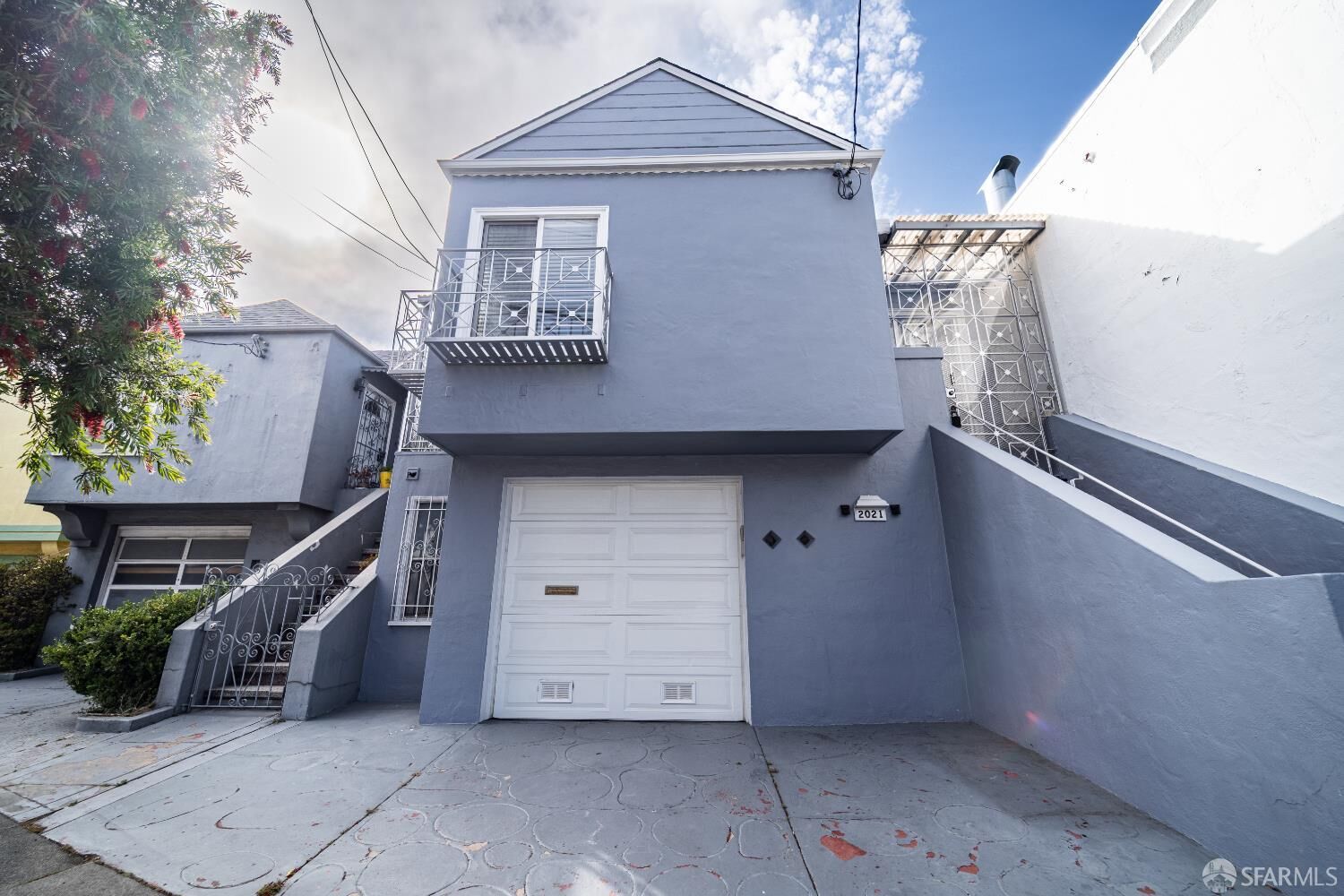 Property Photo: 2021 Silver Avenue CA 94124
