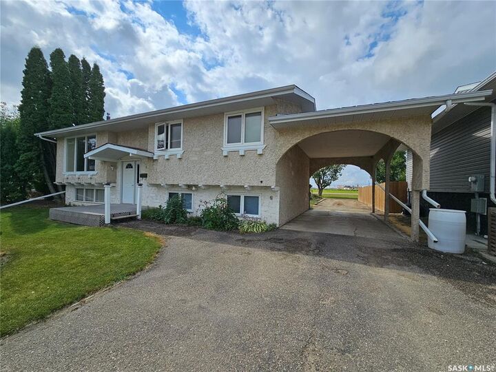 Property Photo:  119 Centennial Crescent  SK S0K 4L0 
