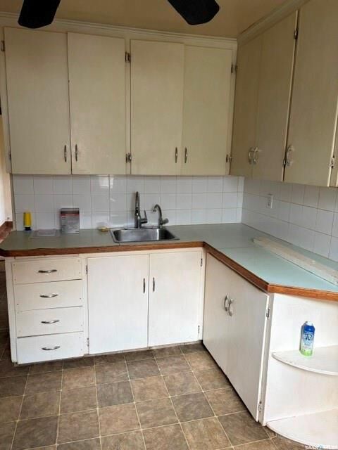 Property Photo:  771 Princess Street  SK S4R 5T1 