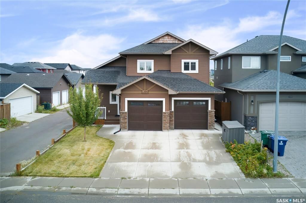 Property Photo: 186 Boykowich Bend SK S7W 0S4